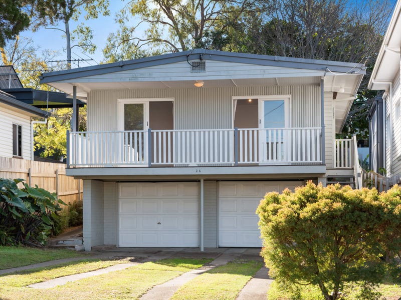 26 First Street, Camp Hill, Qld 4152 House for Sale