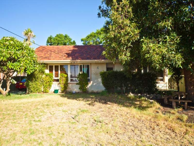 4 Beagle Place, Belmont, WA 6104 Property Details