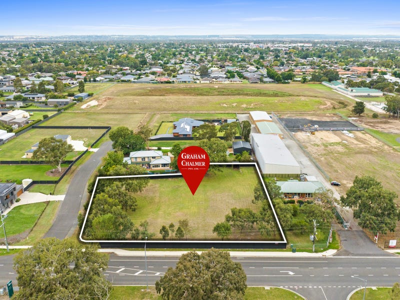 2 Kestrel Court, Sale, VIC 3850