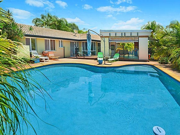 25 Mackay Close, Sorrento, Qld 4217 Property Details