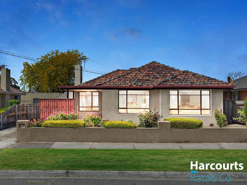 65 Kingsway Drive, Lalor, Vic 3075 Property Details