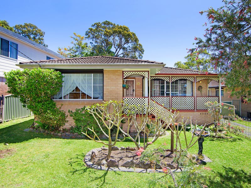 132 Sunrise Avenue, Budgewoi, NSW 2262 Property Details