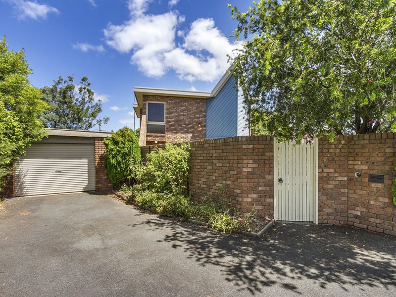 9 Sunderland Circuit, Traralgon, Vic 3844 Property Details