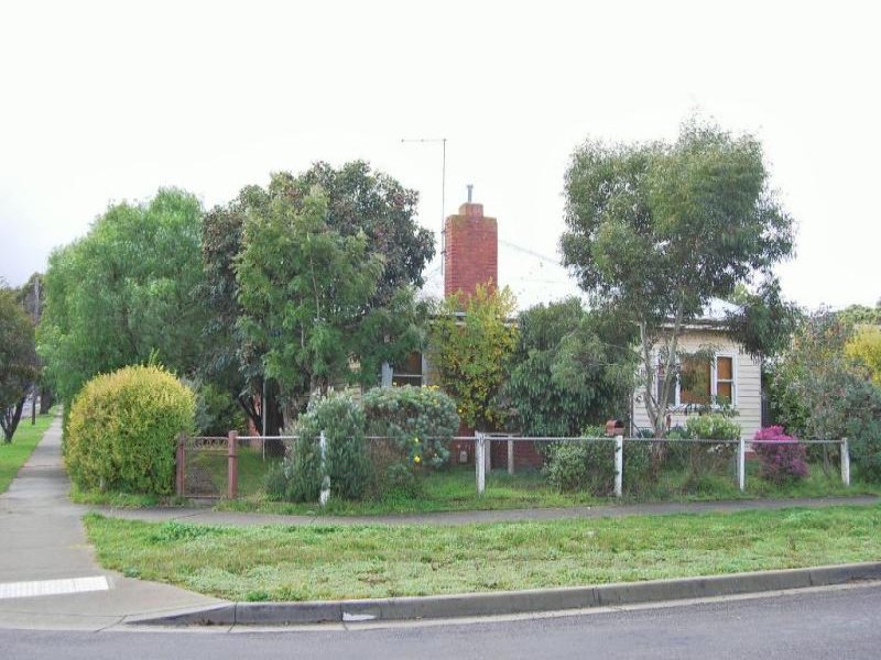 176 Walker Street, Sebastopol, VIC 3356