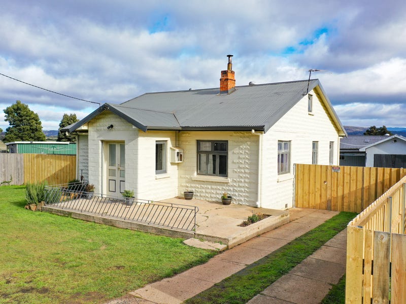 8 High Street, Campbell Town, Tas 7210