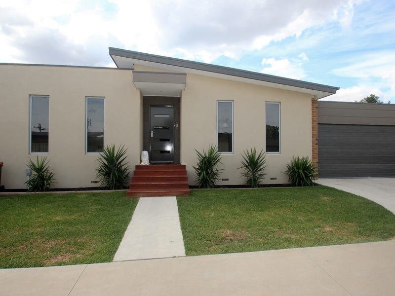 3/116 Gillies Street, Maryborough, Vic 3465 Property Details