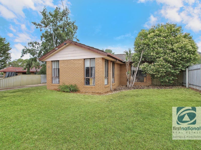 9 Rapsey Court, West Wodonga, VIC 3690