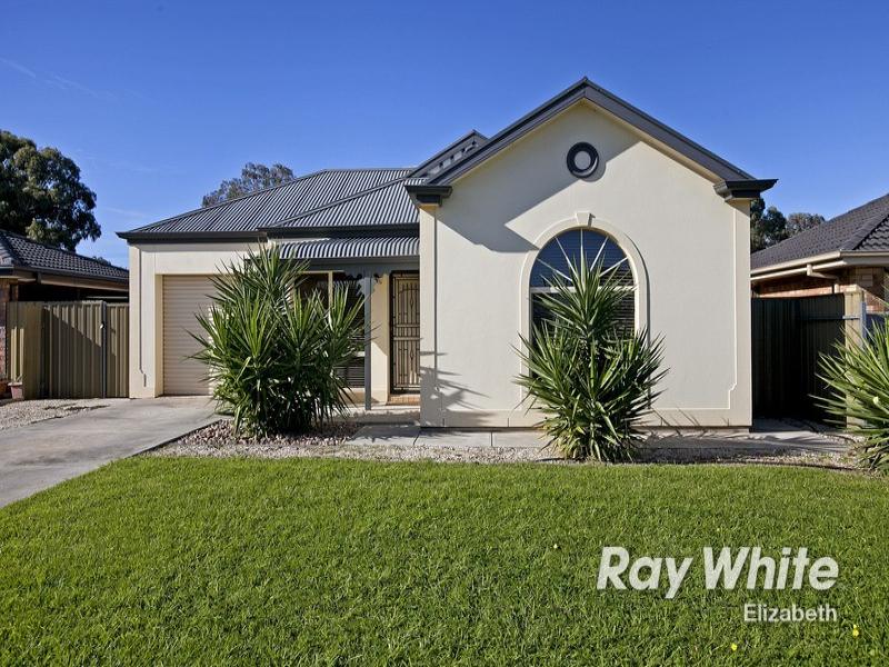 30 Caroline Drive, Paralowie, SA 5108