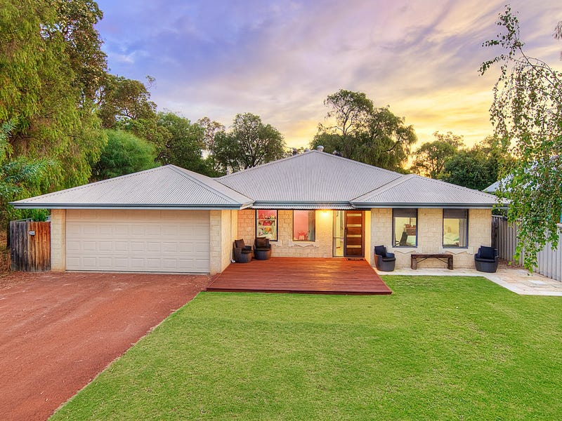 18 Canterbury Place, West Busselton, WA 6280 House for Sale