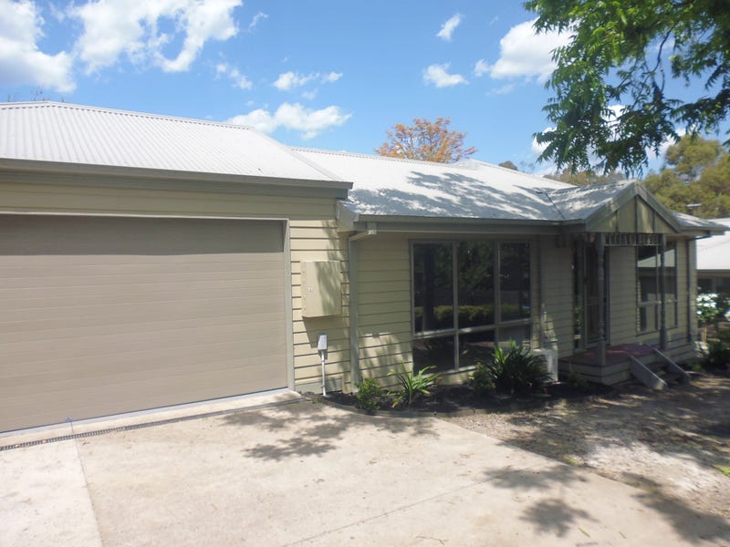 2/14 Margot Street, Ferntree Gully, VIC 3156