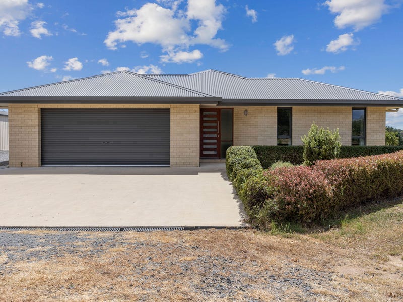 13 Jiparu Drive, Murrumbateman, NSW 2582 Property Details