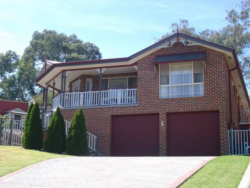 24 Jillabenan Close, Tumut, NSW 2720