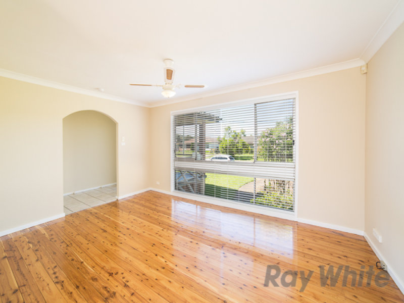 8 Renfrew Cres, Edgeworth, NSW 2285