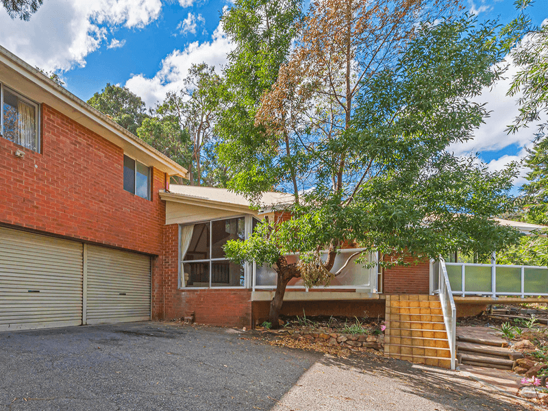 400 Lesmurdie Road, Lesmurdie, WA 6076 Property Details