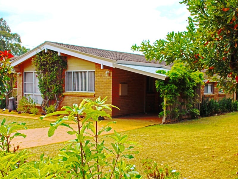 14 Leo Drive, Narrawallee, NSW 2539