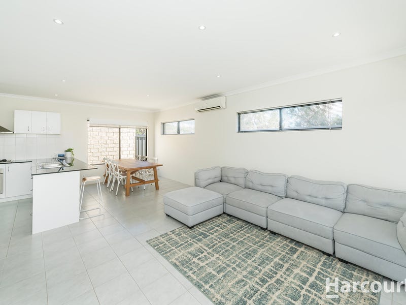 9/14 Wallangarra Road, Carramar, WA 6031