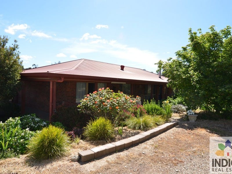 134 Mcfeeters Road, Beechworth, Vic 3747 Property Details