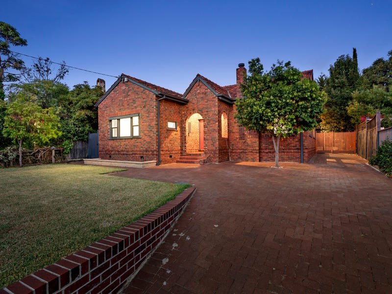 12 Lockhart Street, Camberwell, Vic 3124 Property Details