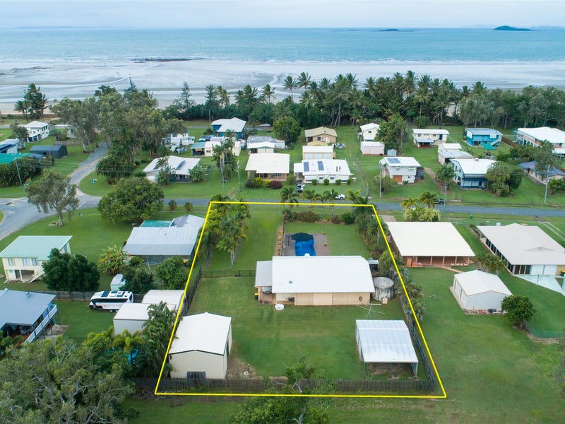 13 Peters Avenue, Midge Point, QLD 4799