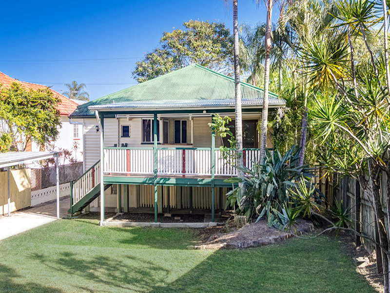 54 Pear Street, Greenslopes, Qld 4120 Property Details
