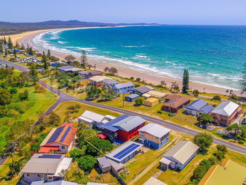 112 Ocean Road, Brooms Head, NSW 2463