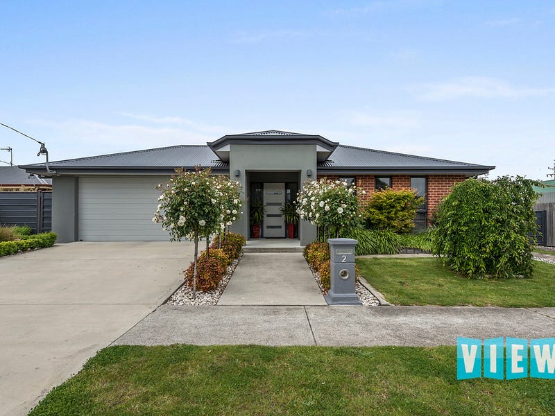 2 The Avenue, Latrobe, TAS 7307