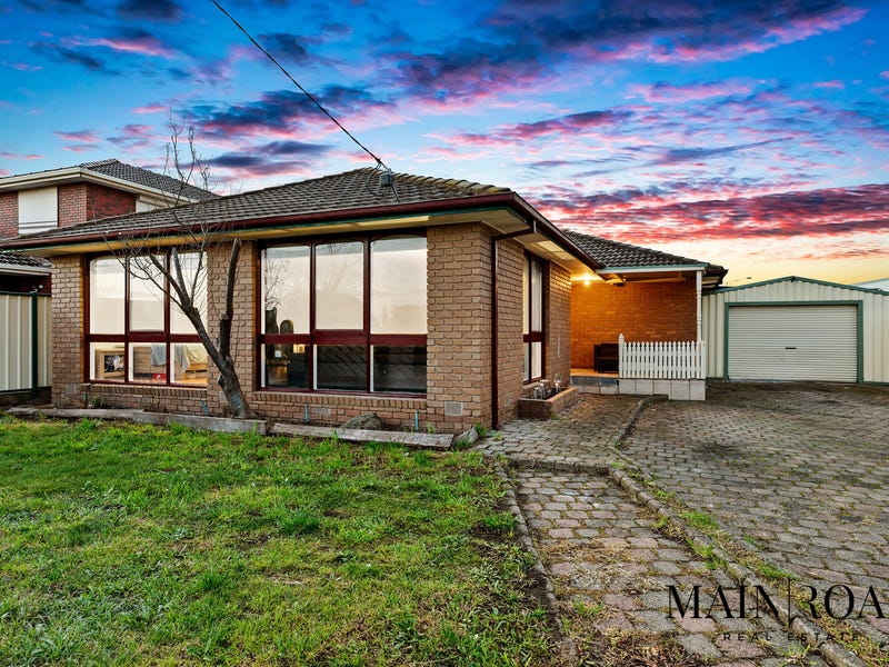 9 Harlow Court, Deer Park, Vic 3023 House for Sale