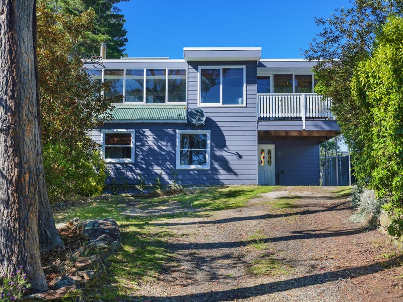 5 Railway Parade, Hazelbrook, NSW 2779 Property Details