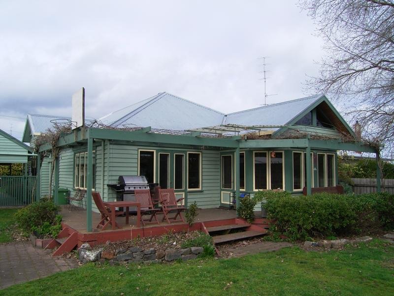 5 Pollack Street, Colac, VIC 3250