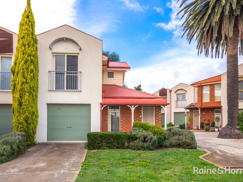 4/167 O'Shanassy Street, Sunbury, Vic 3429 Property Details