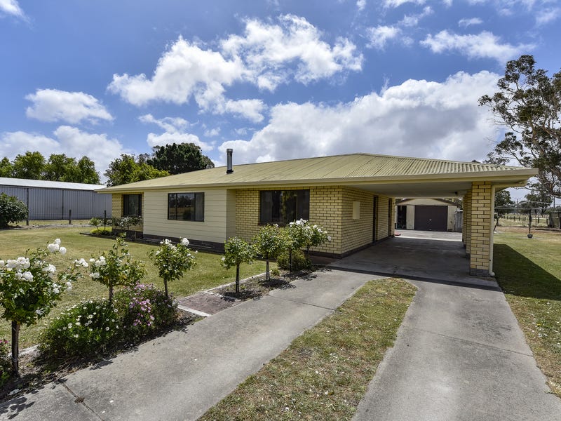 41 Sutton Rd, Kalangadoo, SA 5278 Property Details