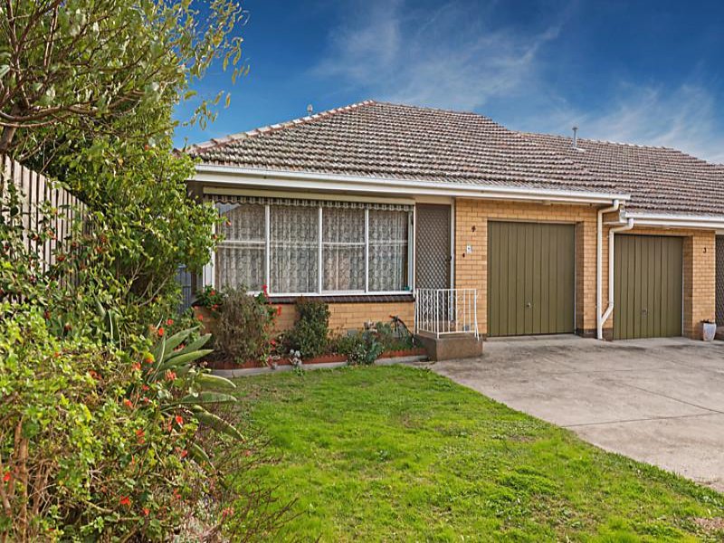 4/13 Kilburn Street, Strathmore, Vic 3041 Property Details