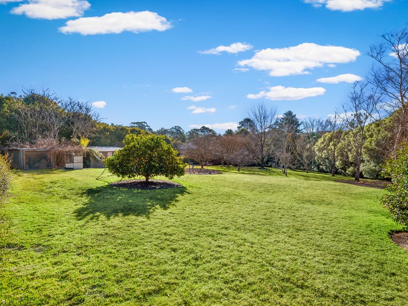 16 Fairway Drive, Bowral, NSW 2576 Property Details