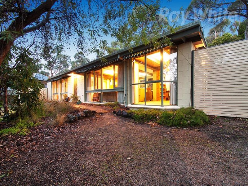 99 STRADBROKE ROAD, Montrose, Vic 3765 - Property Details