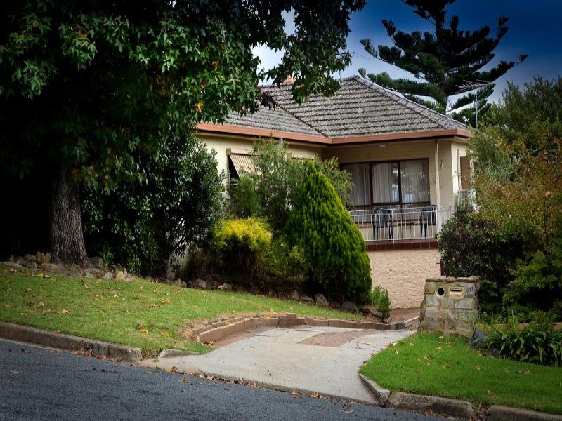 411 Heath Street, Albury, NSW 2640 Property Details