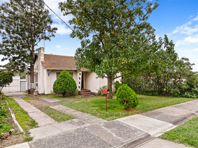 15 Margot Street, Chadstone, Vic 3148 Property Details
