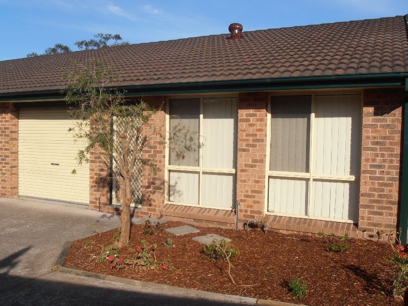 2/85A Benjamin Lee Drive, Raymond Terrace, NSW 2324