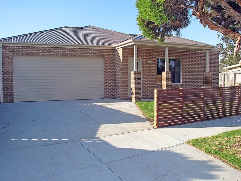 1/19 Mcneill Avenue, East Geelong, Vic 3219