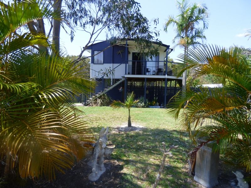32 Discovery Drive, Cooloola Cove, QLD 4580
