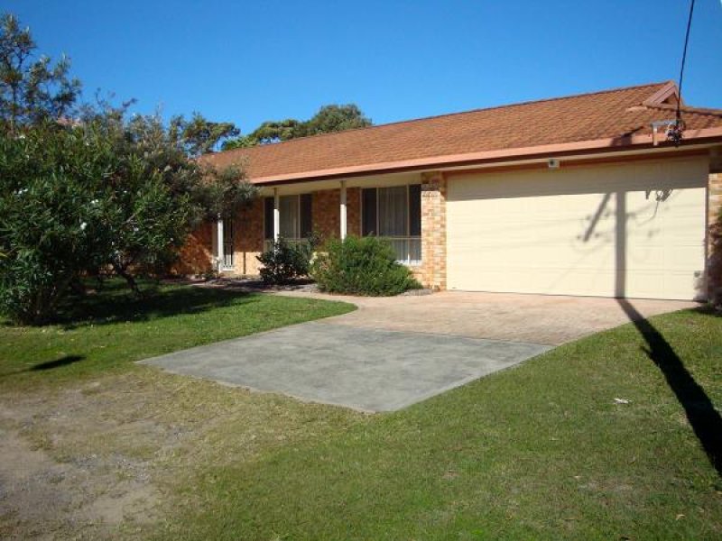 194 Ocean Beach Road, Woy Woy, NSW 2256