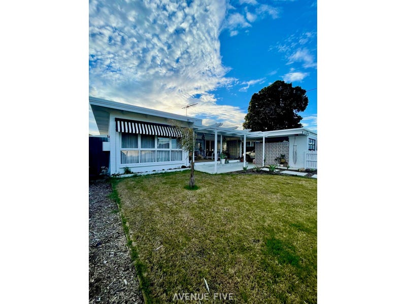 38 Sladen Street, Hamlyn Heights, VIC 3215