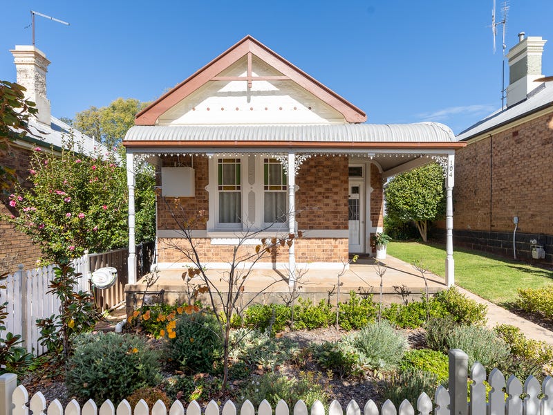 104 March Street, Orange, NSW 2800 House for Sale