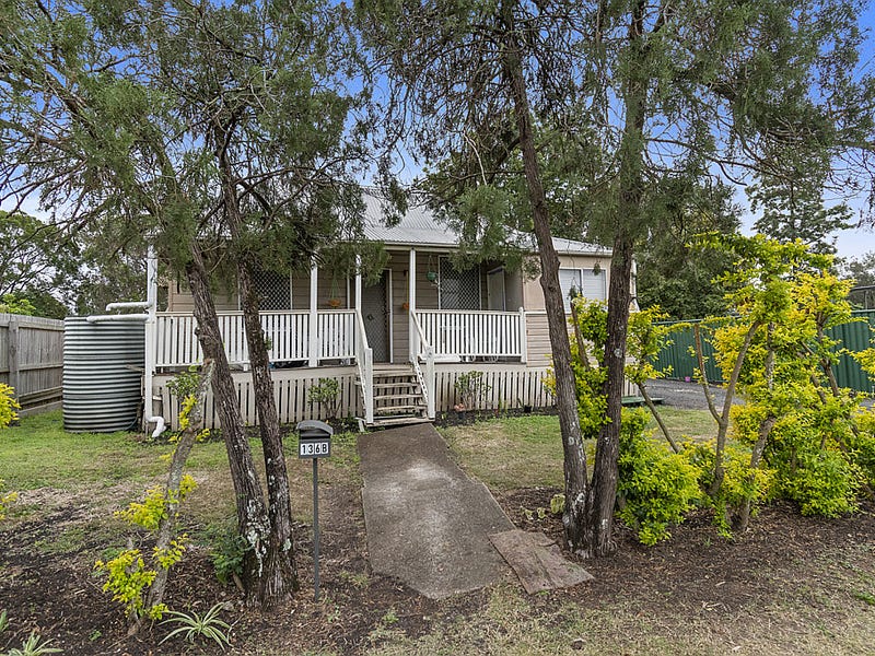 136b Robertson Road, Silkstone, Qld 4304 Property Details