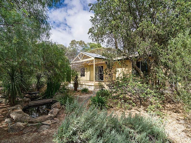 12 Jacob Road, Willyaroo, SA 5255