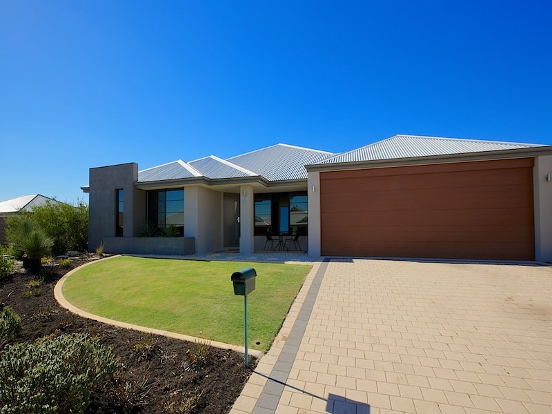 3 Hatfield Road, Ellenbrook, WA 6069 Property Details
