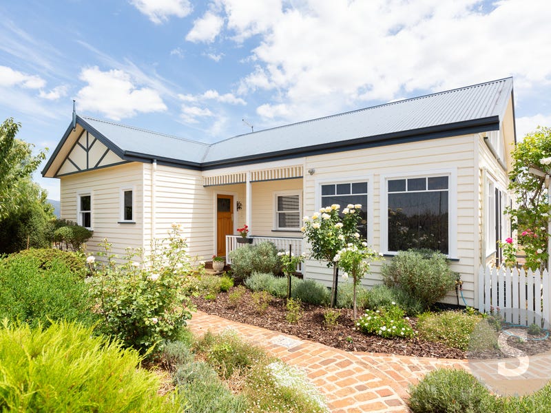 104 William Street Westbury Tas 7303 Property Details