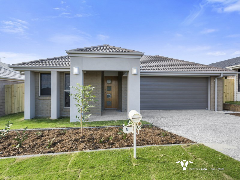 8 Maurie Pears Cres, Pimpama, QLD 4209 - realestate.com.au