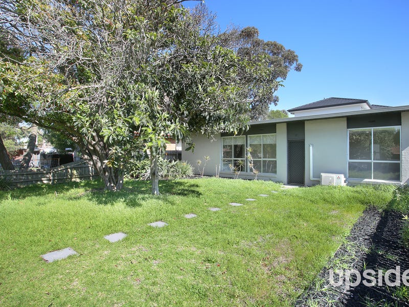1/112 Austin Road, Seaford, Vic 3198 Property Details