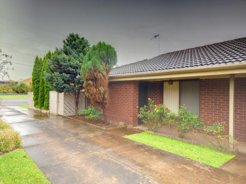 1/424 Forest Street, Wendouree, VIC 3355
