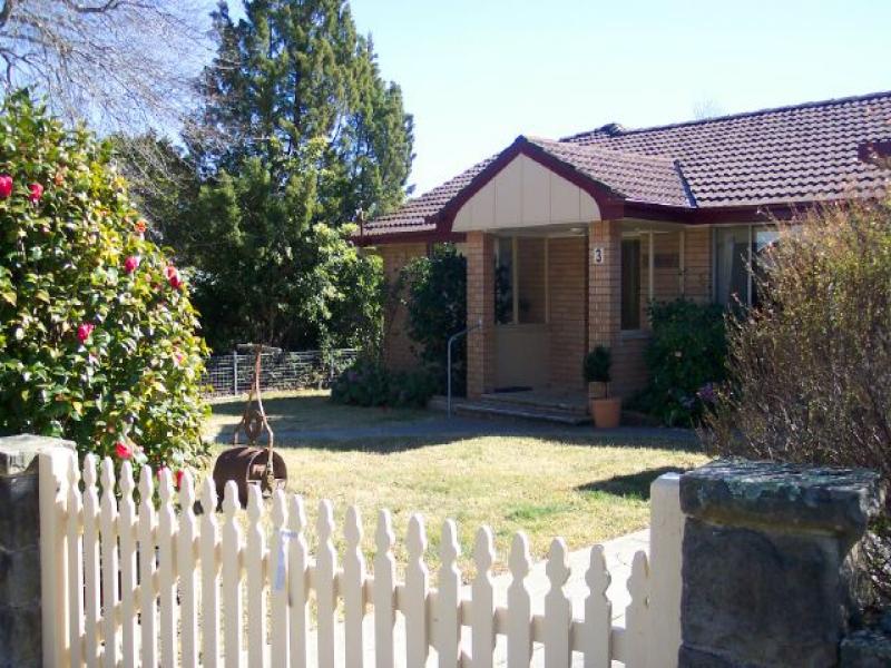 3 Phillip Street, Bundanoon, NSW 2578
